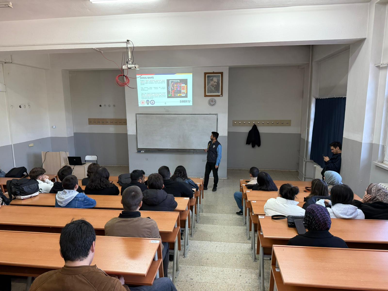 Siber eğitim görsel 1